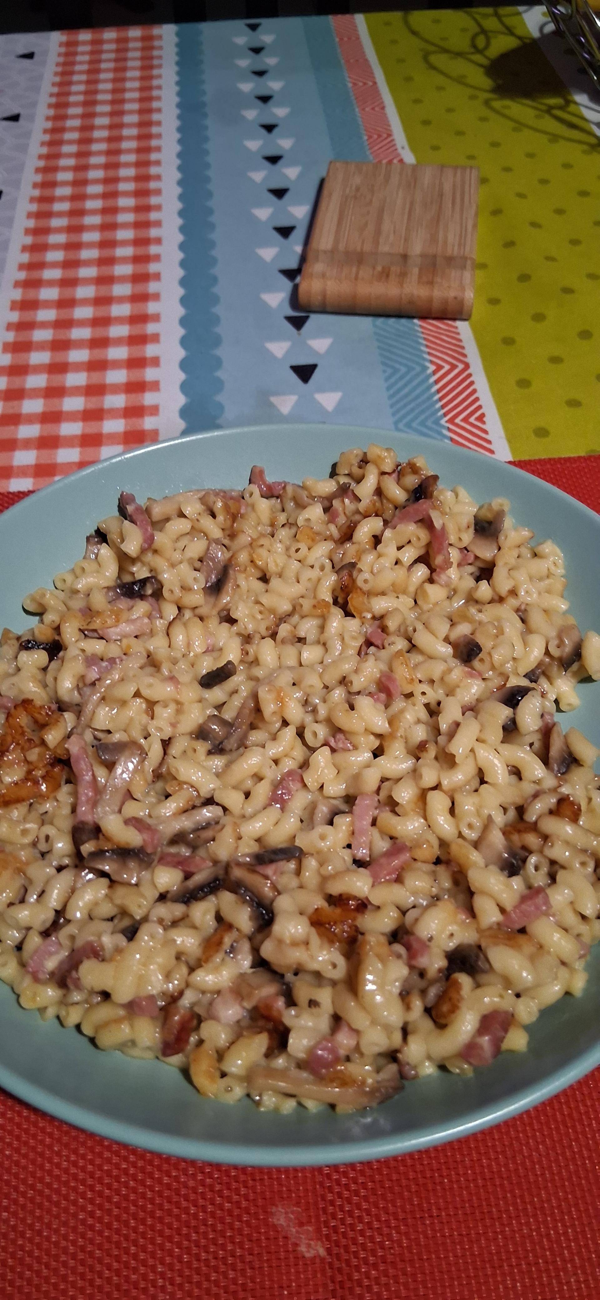 Coquillettes lardons champignons - Recette Cookeo | Moulinex