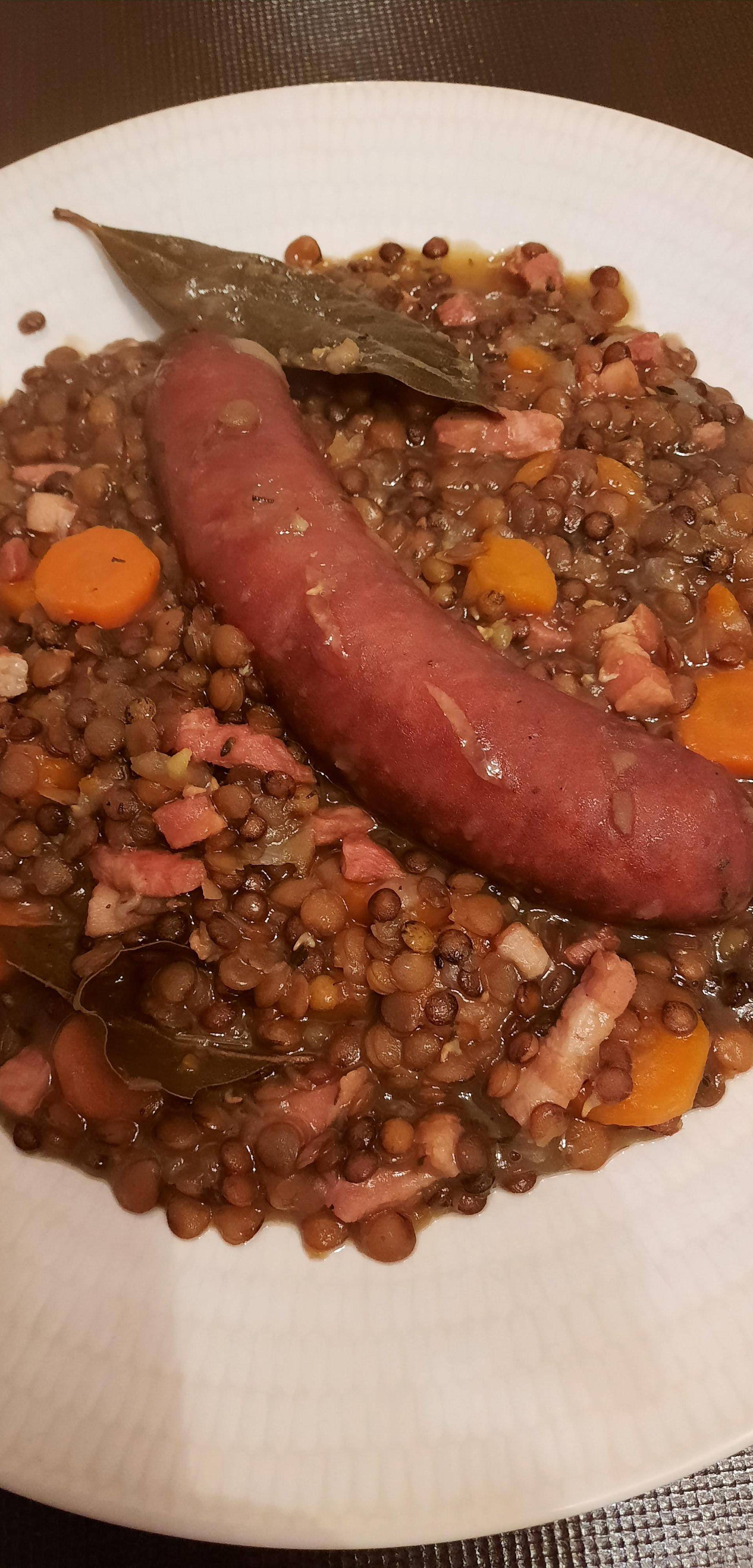 Saucisses de Montbéliard duo de lentilles - Recette Cookeo | Moulinex