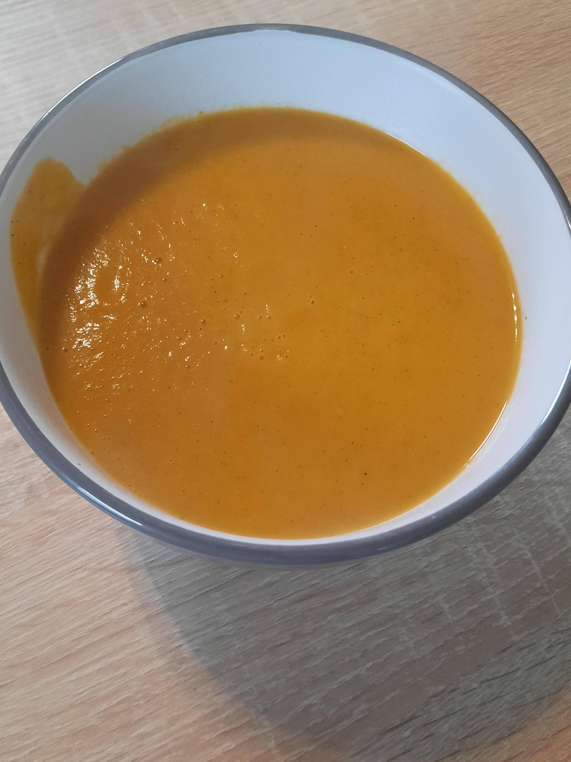 Veloute de carottes au curry - Recette Companion Connect XL | Moulinex