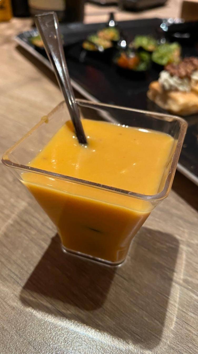 Velouté Butternut chèvre et noisettes - Recepten Companion Connect | Moulinex