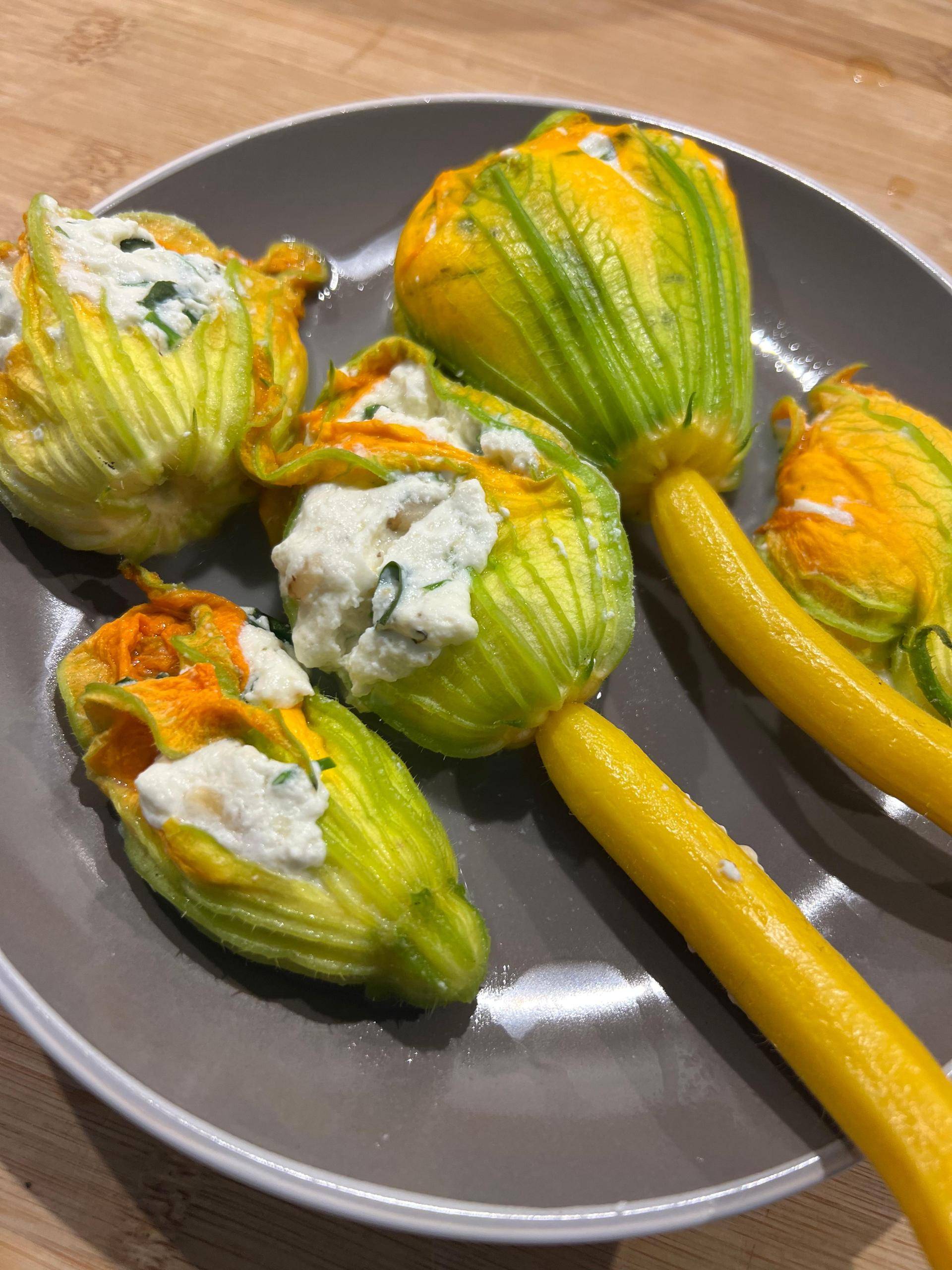 Fleurs de courgettes farcies - Recette Cookeo | Moulinex