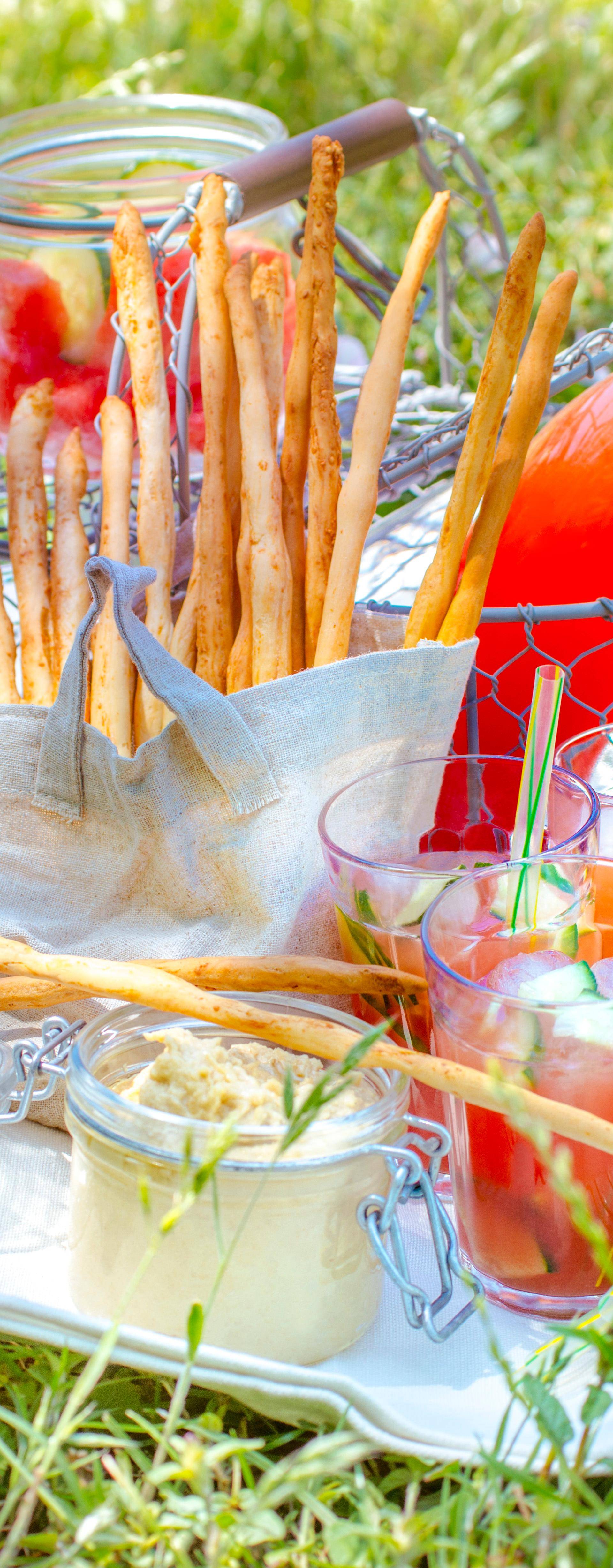 Gressins, houmous et boisson colorée - Recette Companion Connect | Moulinex