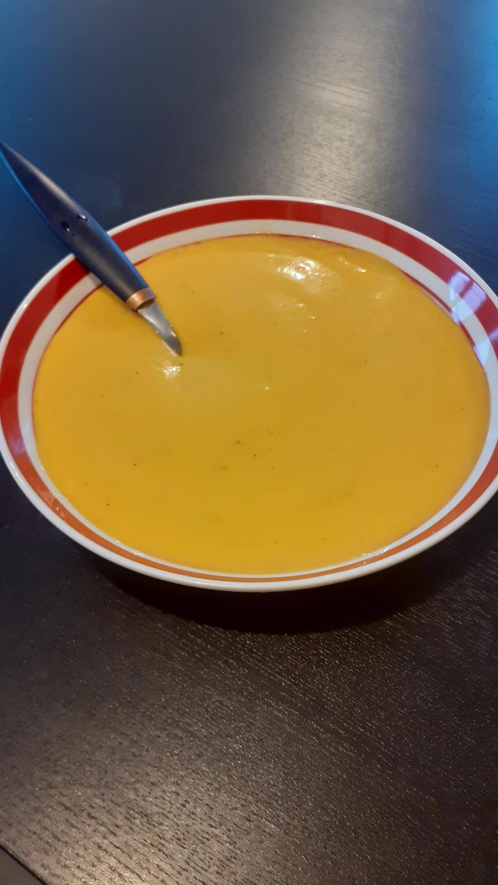 Soupe de carottes et pommes de terre - Recepten Companion | Moulinex