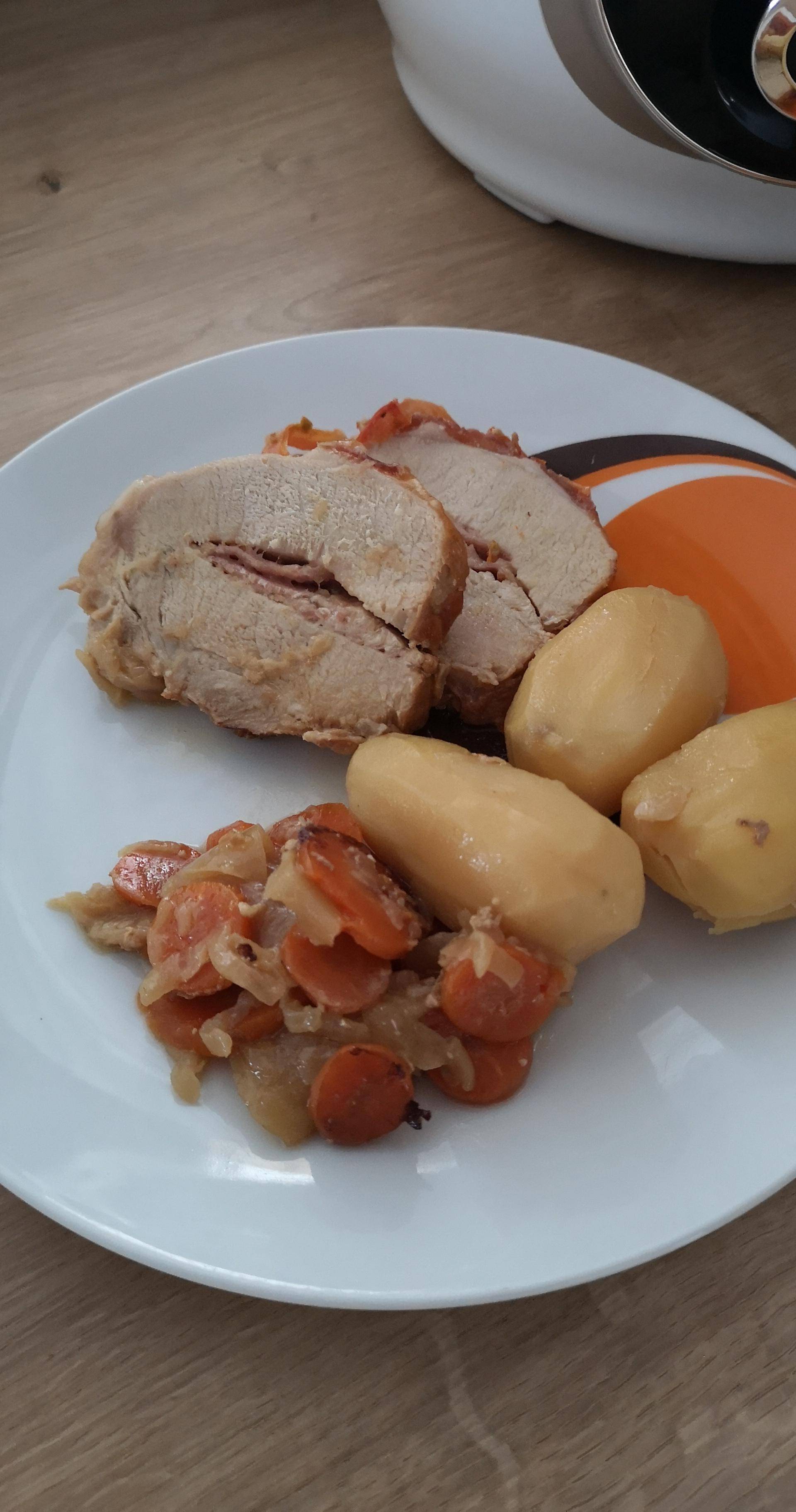 Rôti de porc, pommes de terre et carottes - Recette Cookeo | Moulinex