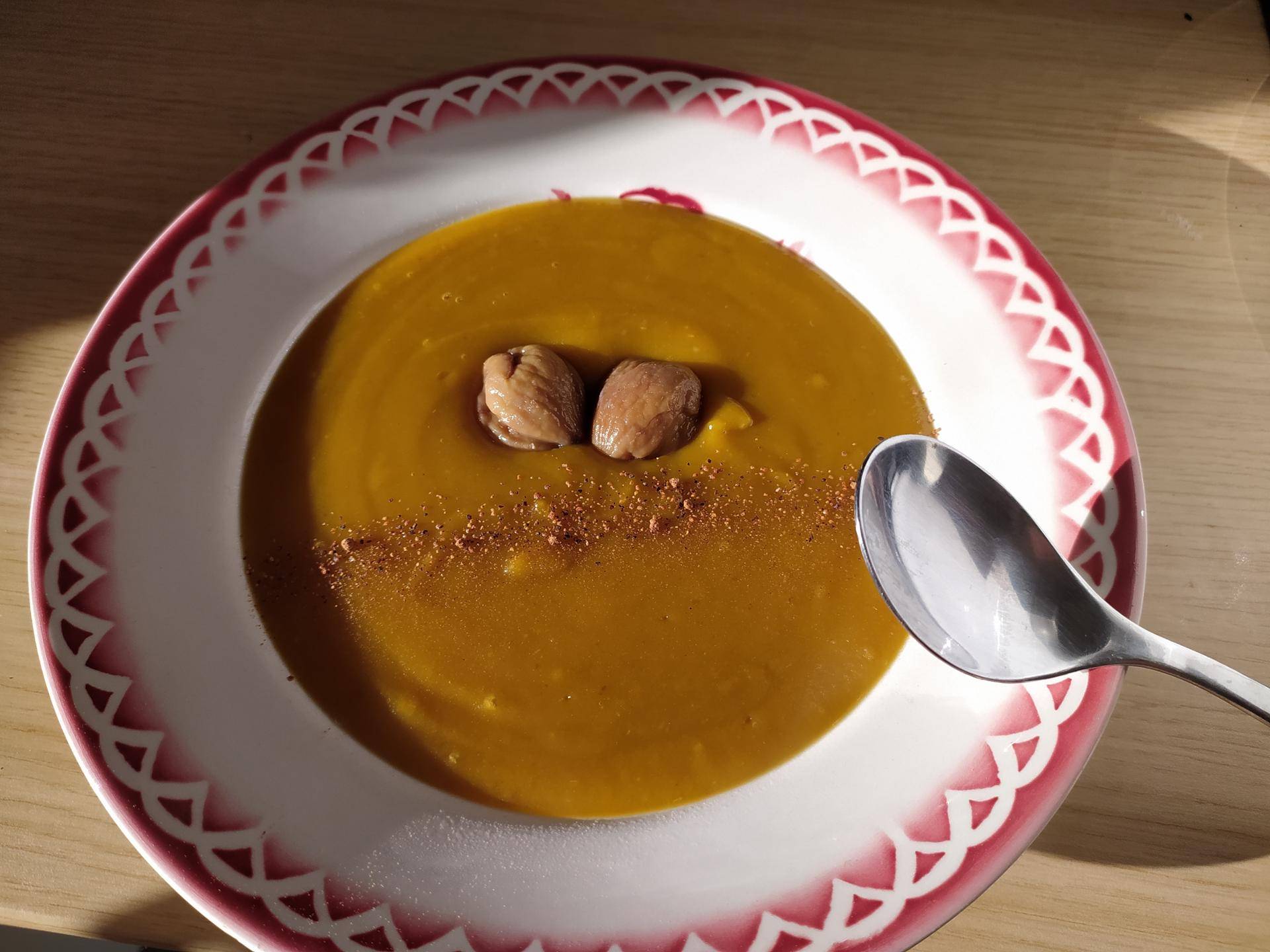 Velouté de potimarron et châtaignes - Recepten Cookeo | Moulinex