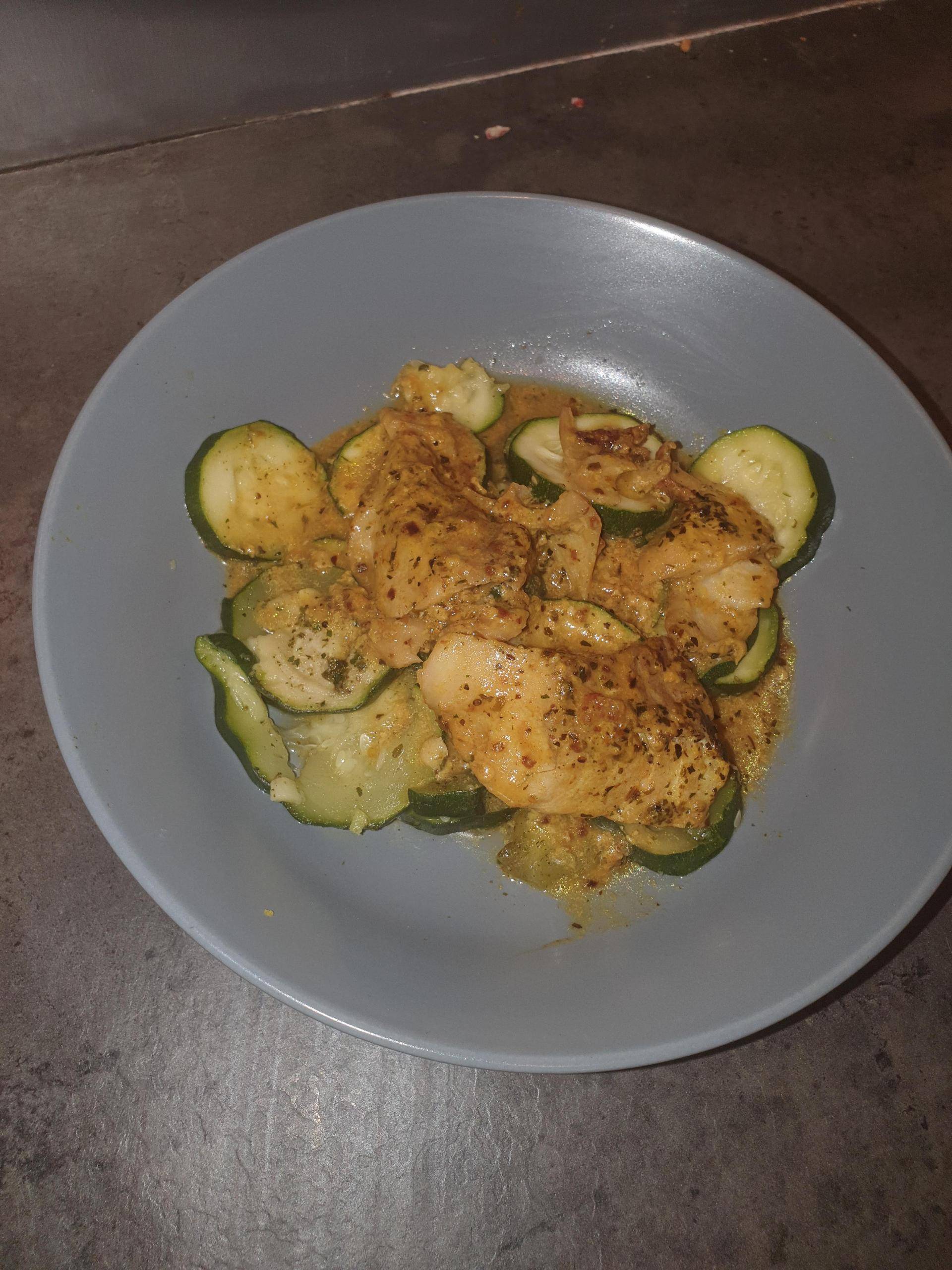 Dos lieu noir sauce curry aux lit de courgettes - Recepten Cookeo V3 | Moulinex