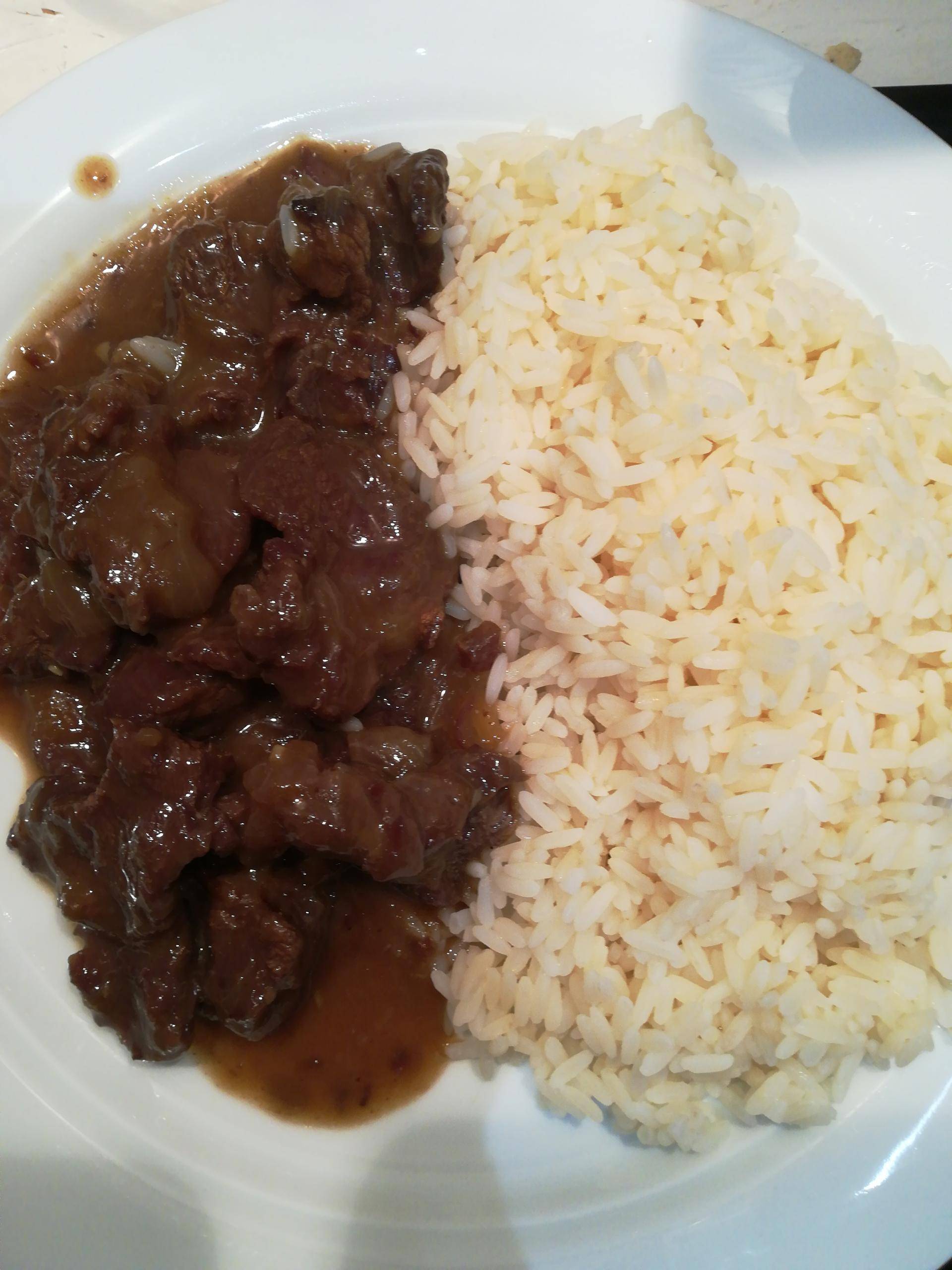 Boeuf aux oignons à ma façon - Recepten Cookeo | Moulinex