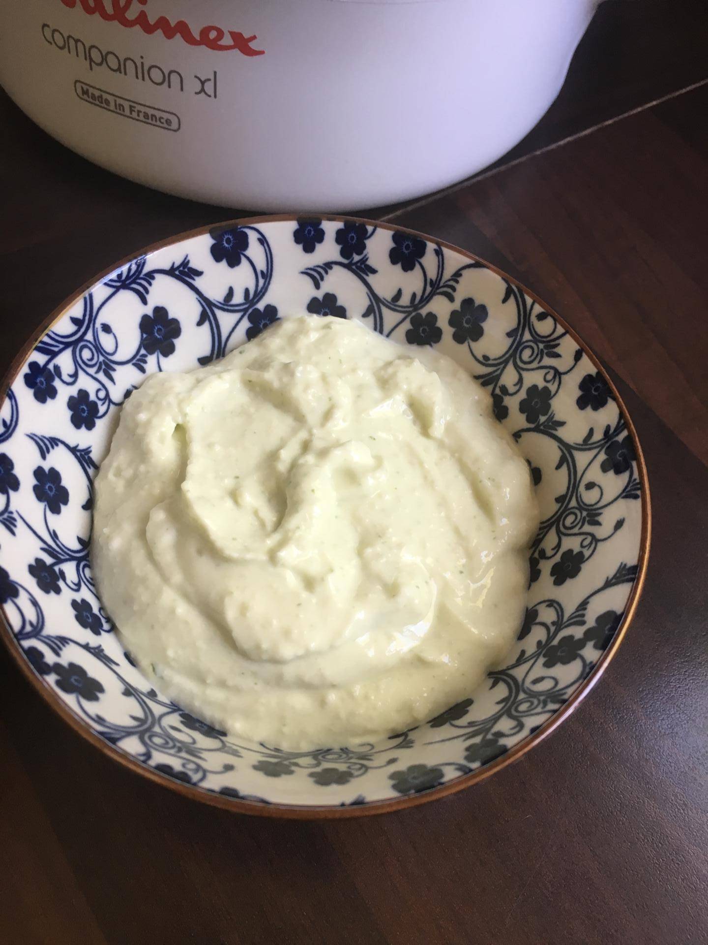 Dips parmesan basilic - Recepten Companion XL | Moulinex