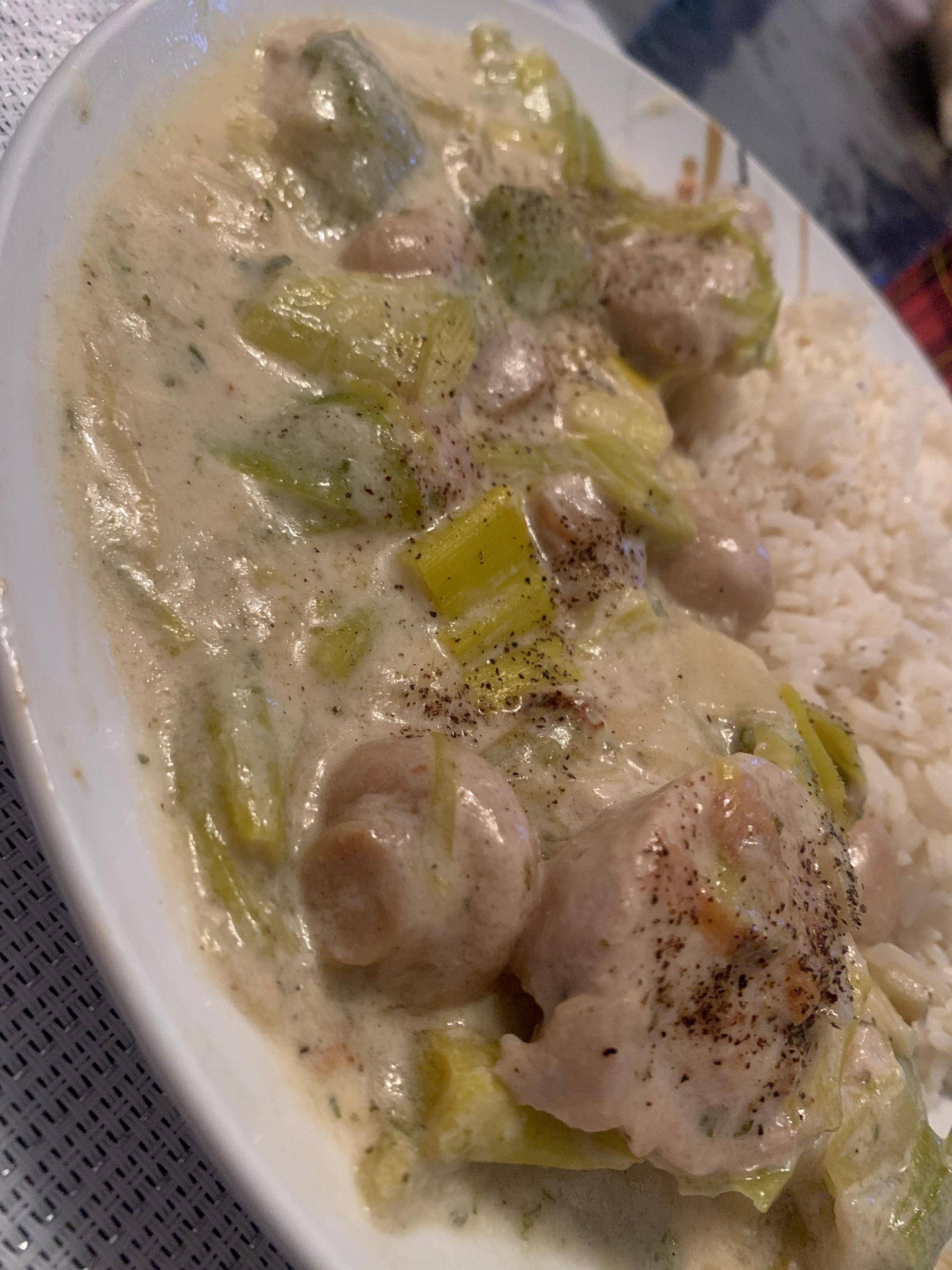 Escalope de poulet poireaux à la crème - Recepten Cookeo | Moulinex