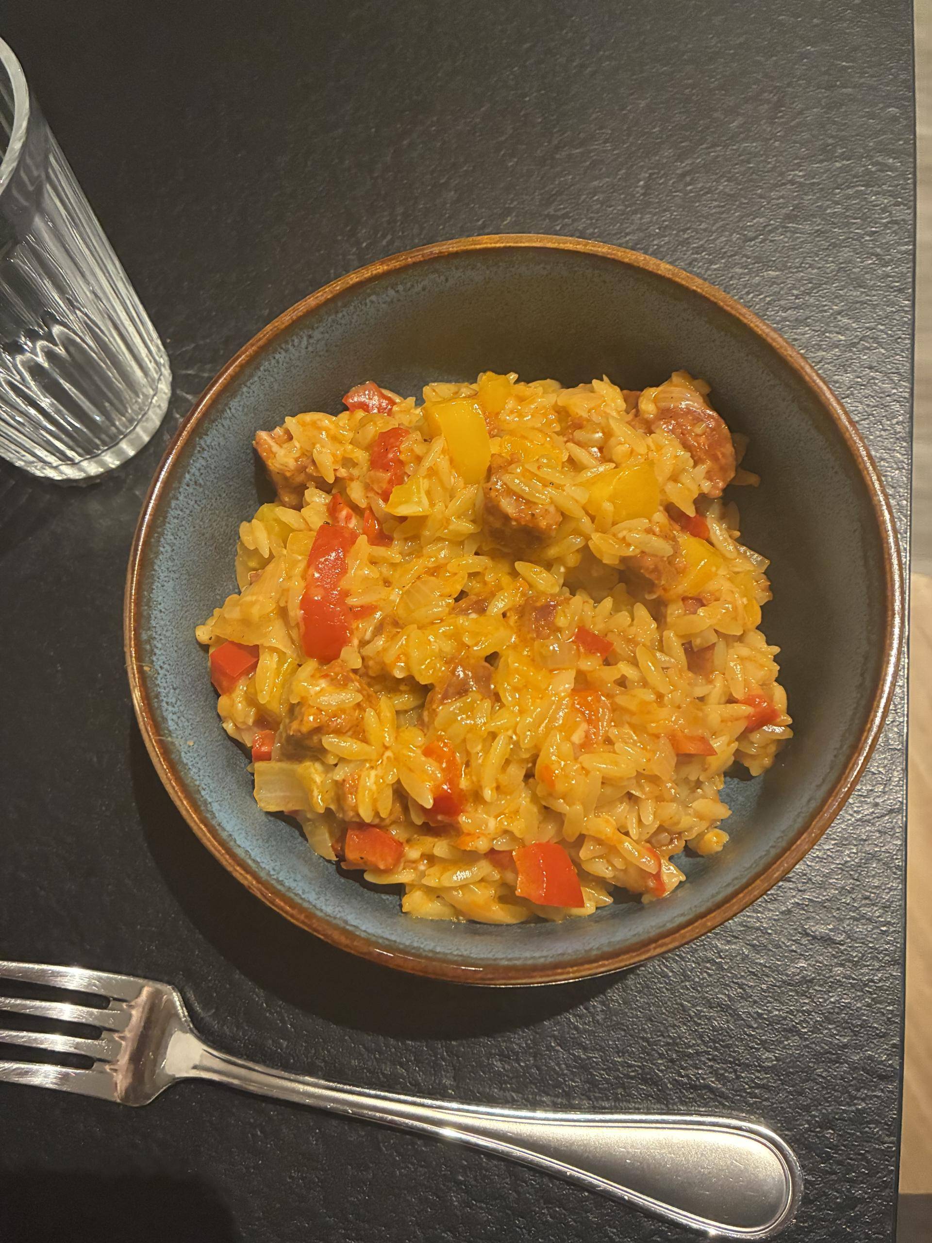 One pot Orzo poivrons et chorizo - Recette Cookeo | Moulinex