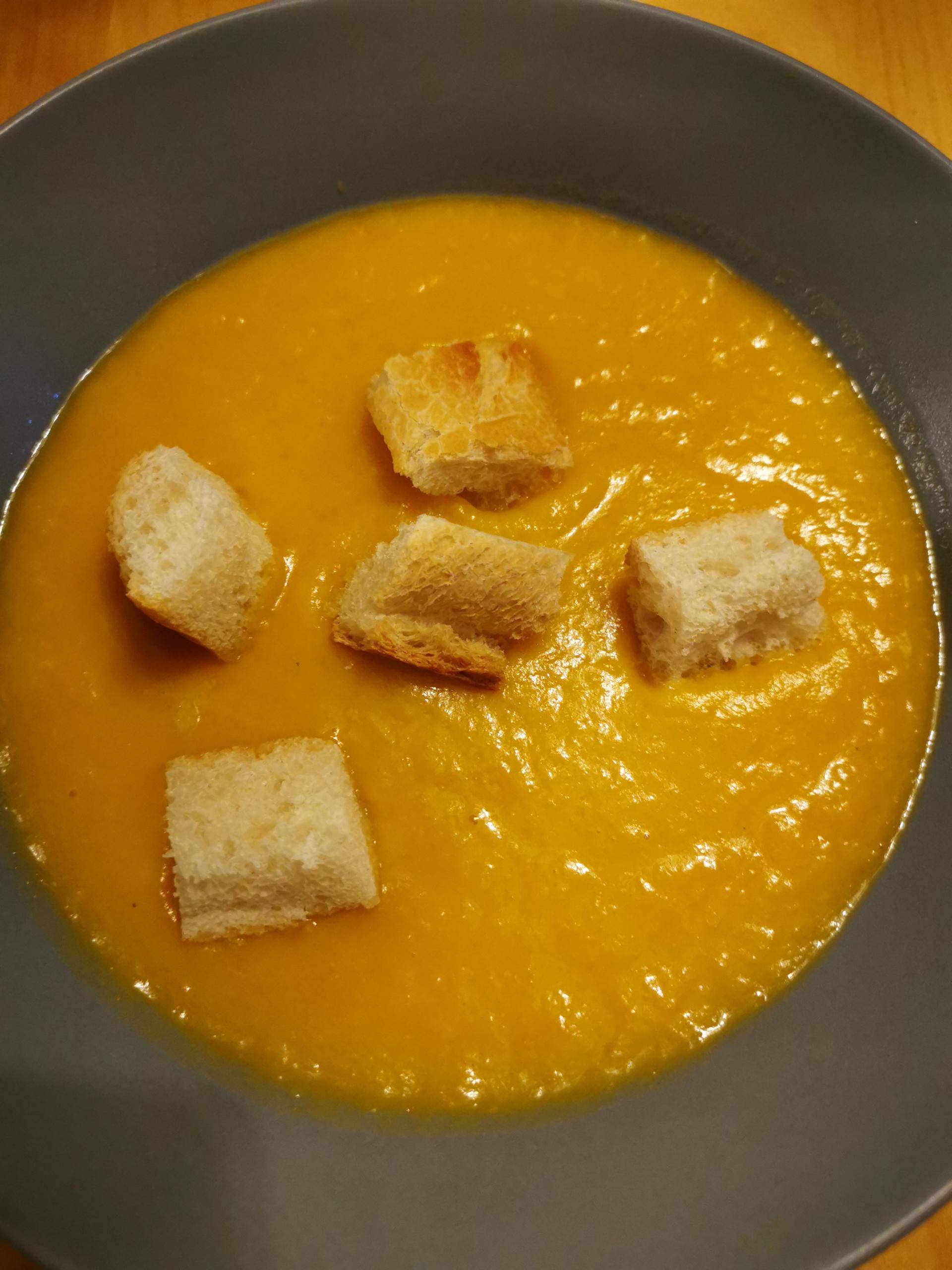 Velouté de potiron et ses légumes d'automne - Recepten Cookeo | Moulinex